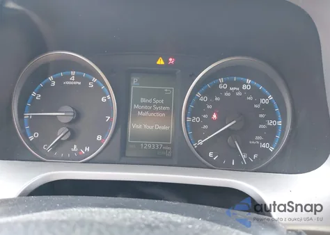 2017 Toyota Rav4 Xle z USA, uszkodzony, nr VIN 2T3WFREV1HW398800